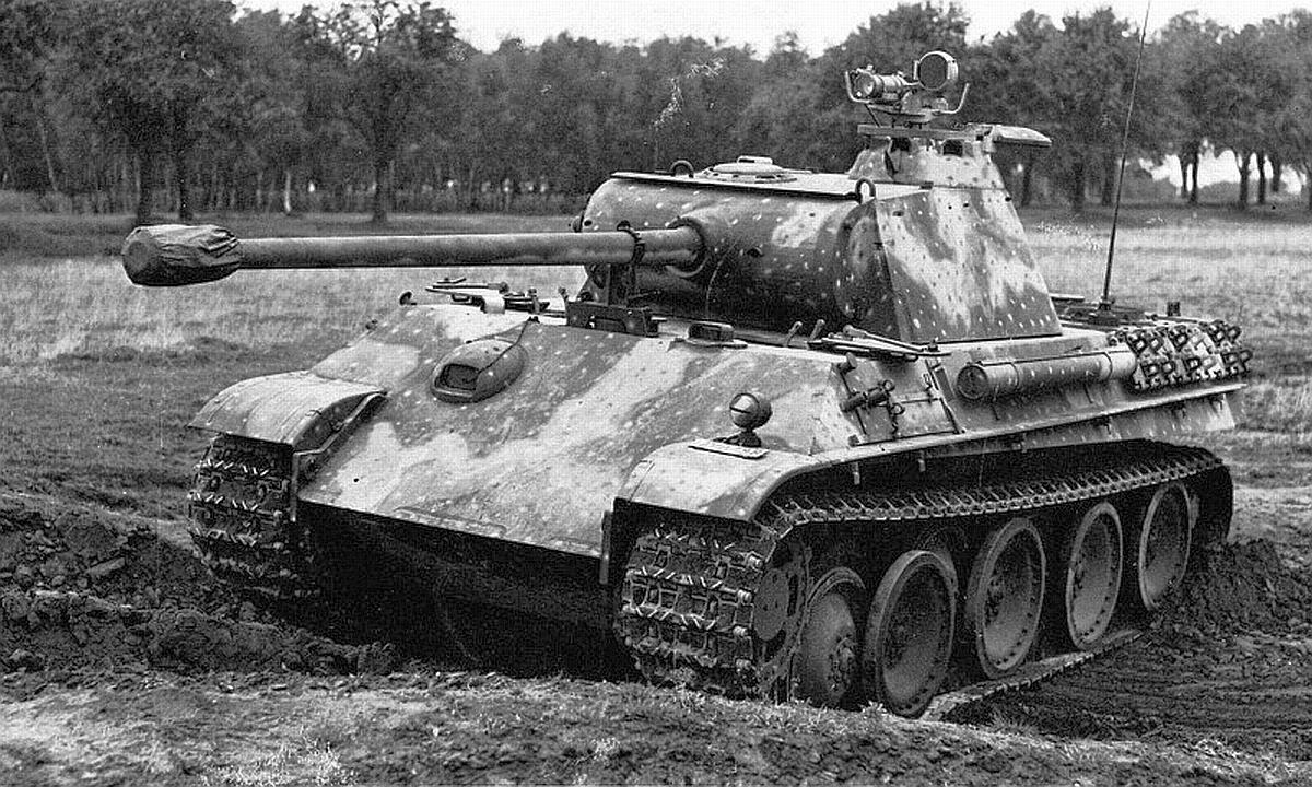 World War II in Pictures: Was the Panther Tank the Best Tank of Its Time?