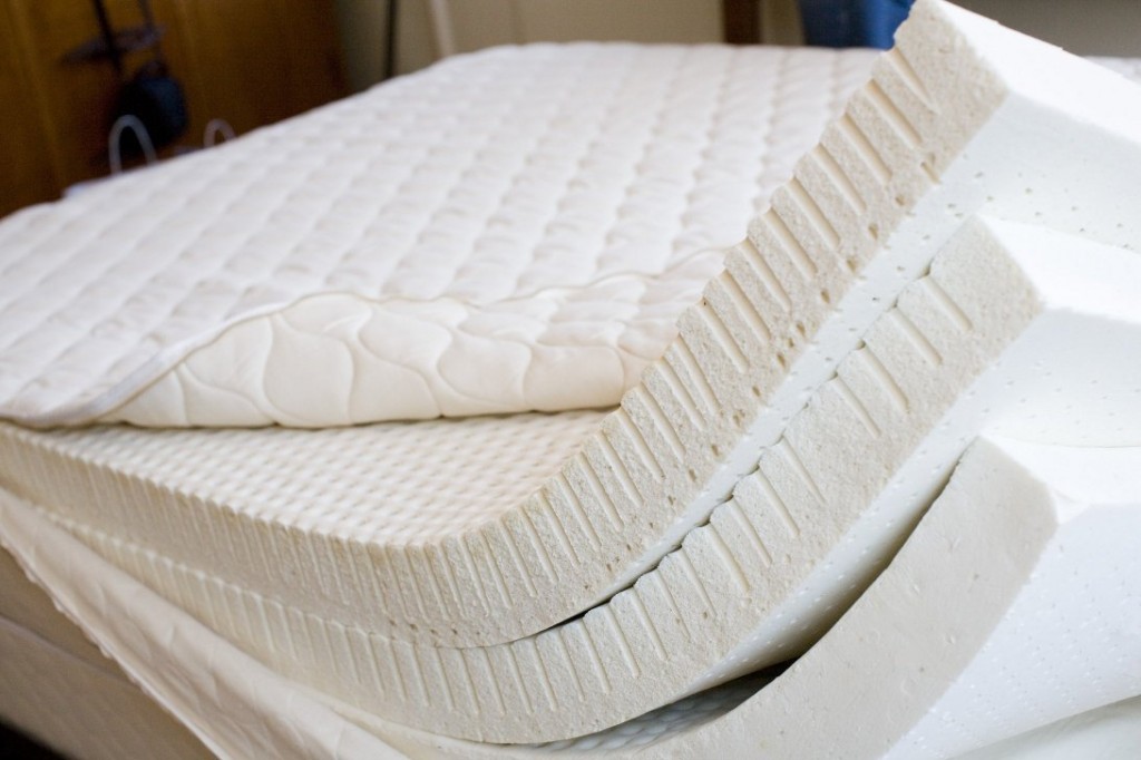 Benefits and harms of sleeping on a hard mattress!