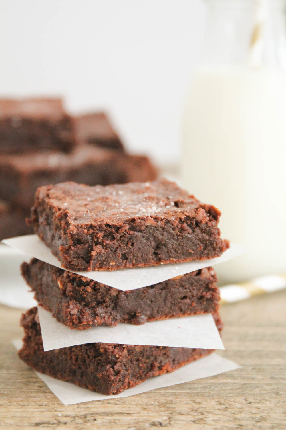 These billionaire brownies are amazing, life-changing, and over the top decadent. So rich and chocolatey, dense and fudgy, and just all around perfect!
