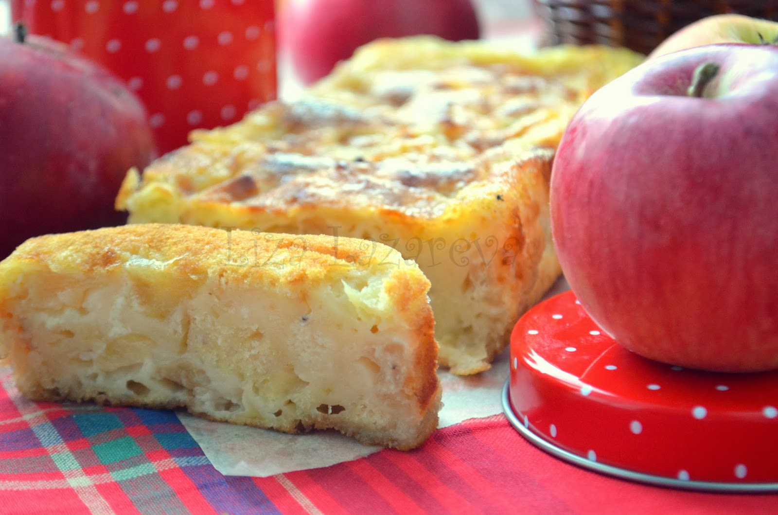 яблочный кекс. маффины с яблоками. яблочный кекс с орехами. яблочный пп кекс. яблочный пп кекс.