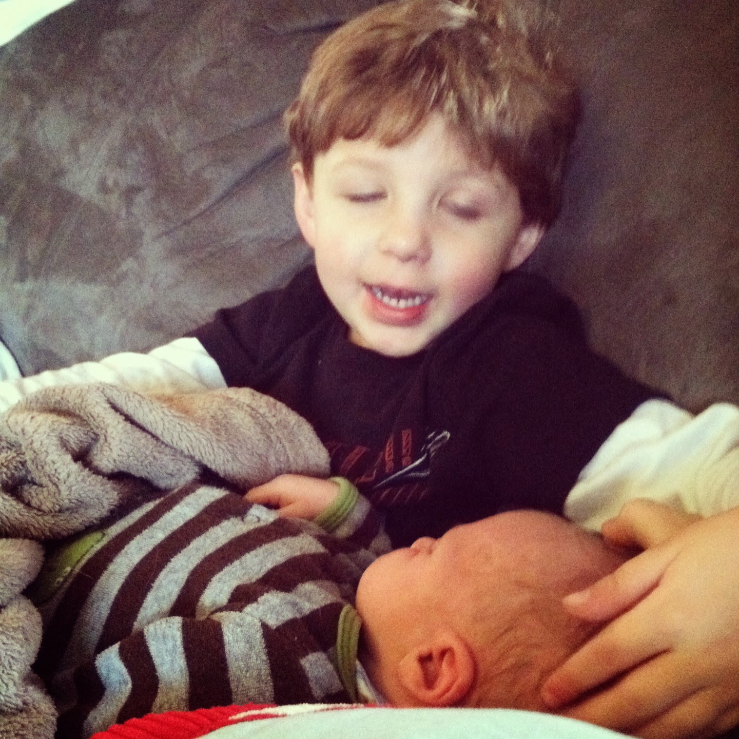 Wordless Wednesday: Brothers - The Momma Diaries