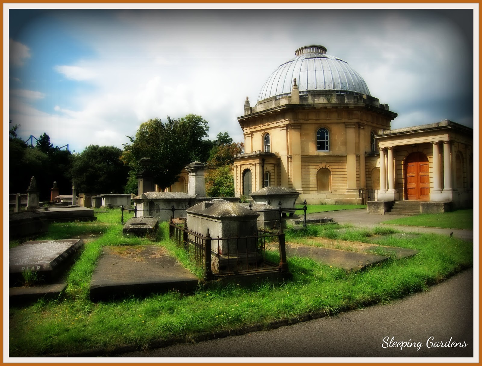 Sleeping Gardens Silent Sunday Cemetery Scapes Brompton Cemetery