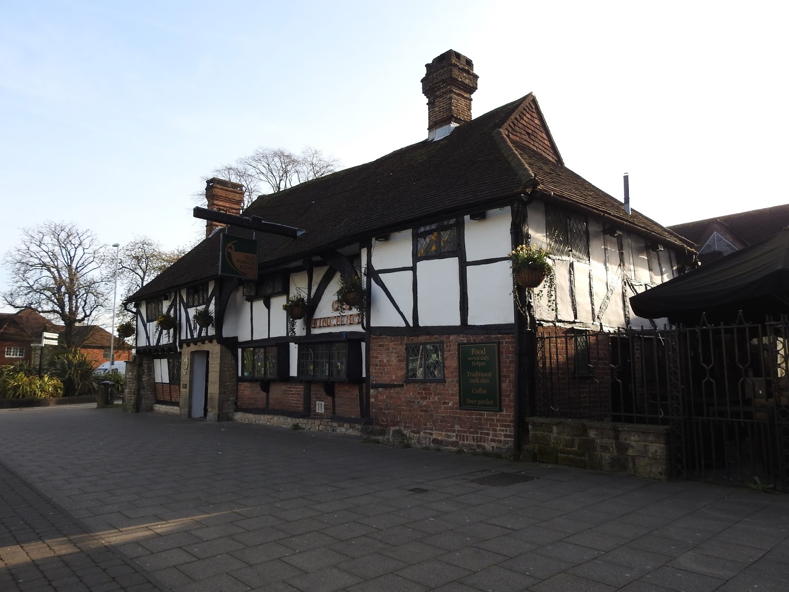 Crawley Old Town SEVENTEEN PICTURES The Old Punch Bowl