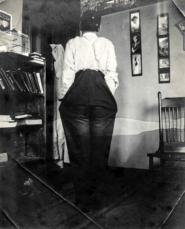 47 Interesting Found Snapshots of People Seen From Behind Vintage