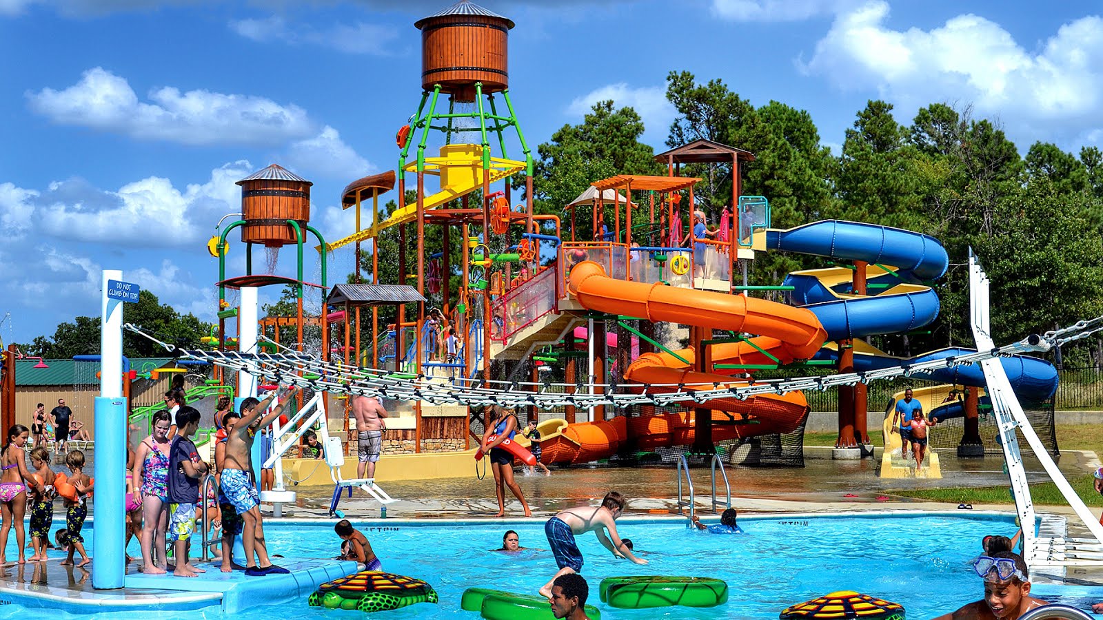 Four Bears Water Park - Trip to Park
