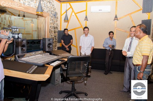studio072GLN.jpg