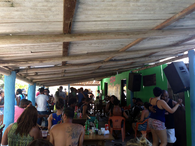 Dunas de Itaúnas, forró pé-de-serra Dunas de Itaúnas, forró pé-de-serra