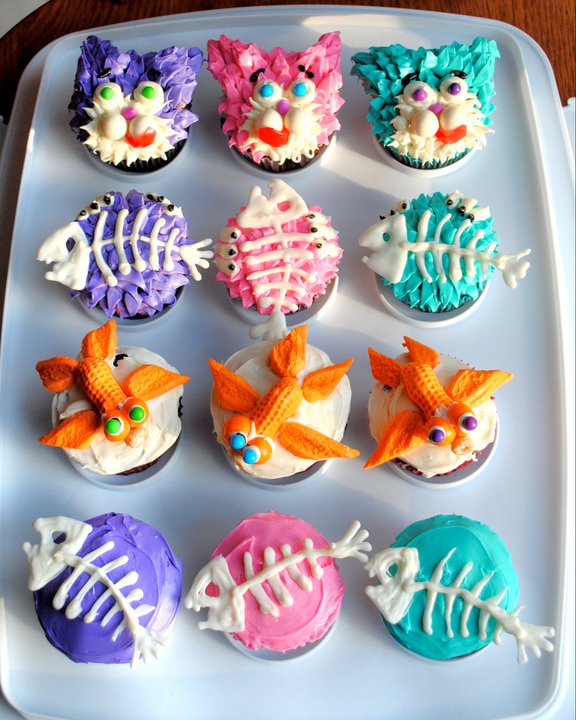 OneEyed Girl cupcakes, cookies, and pie, oh my! give away!