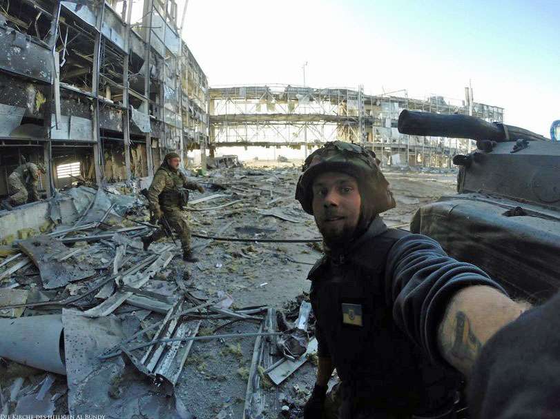 Soldaten Ukraine machen Selfie im Kampfgebiet Lustige Bilder zum lachen Lustige Menschen, Lustiges