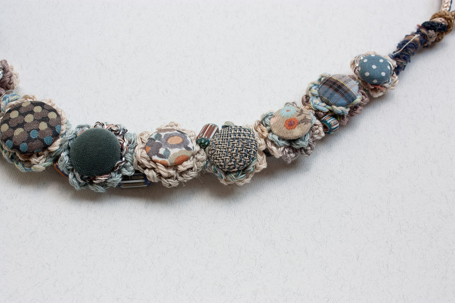 rRradionica: Suton (Dusk) & Terra . Handmade necklaces