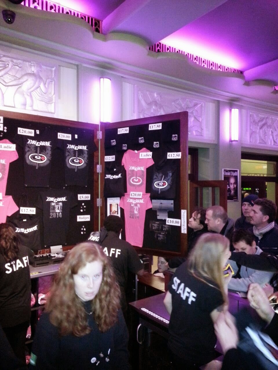 Chain Of Flowers Hammersmith Apollo merchandise
