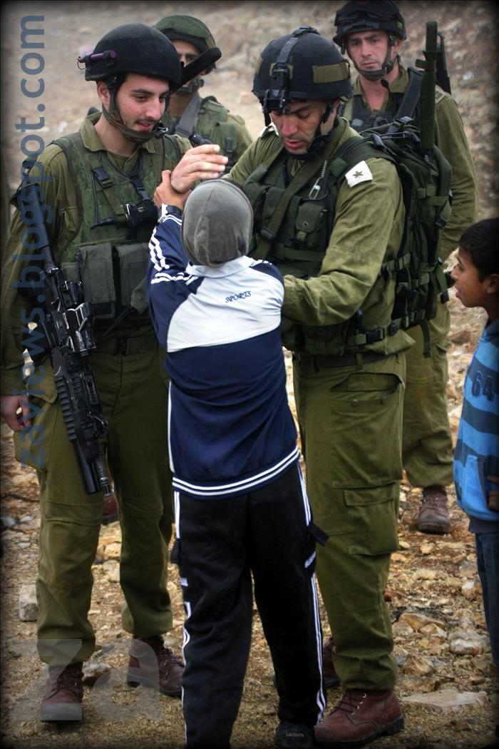 дети палестины видео. палестинские дети с оружием. дети палестины видео. дети в палестинской пустыне. палестинцы с автоматами.