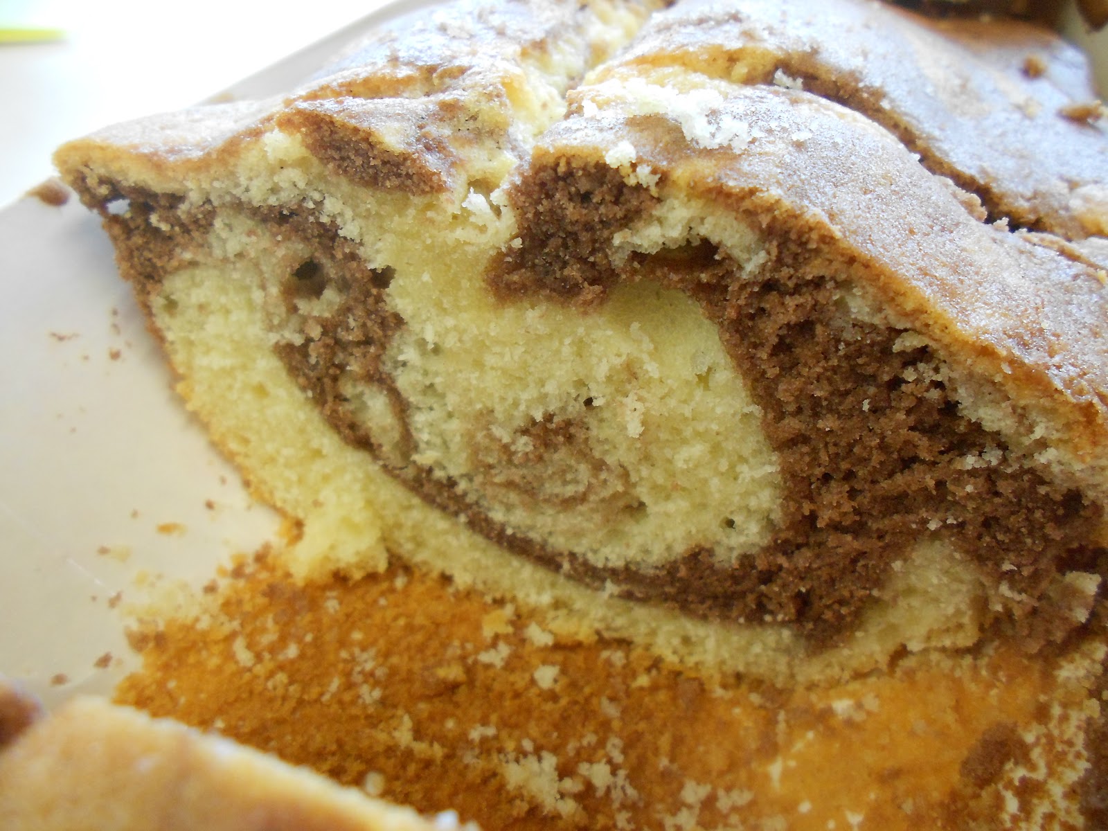 Maja&amp;#39;s little bakery: Brandnooz &amp; Ein ganz einfacher Marmorkuchen