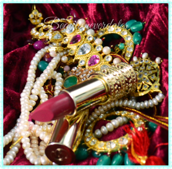 Giordani Gold Jewel Lipstick Review - Cerise Pink and Eternal Red