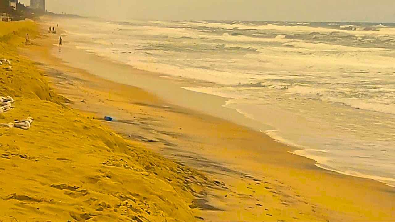 King Tides Total Wipeout Gold Coast Beaches 4/3/2013