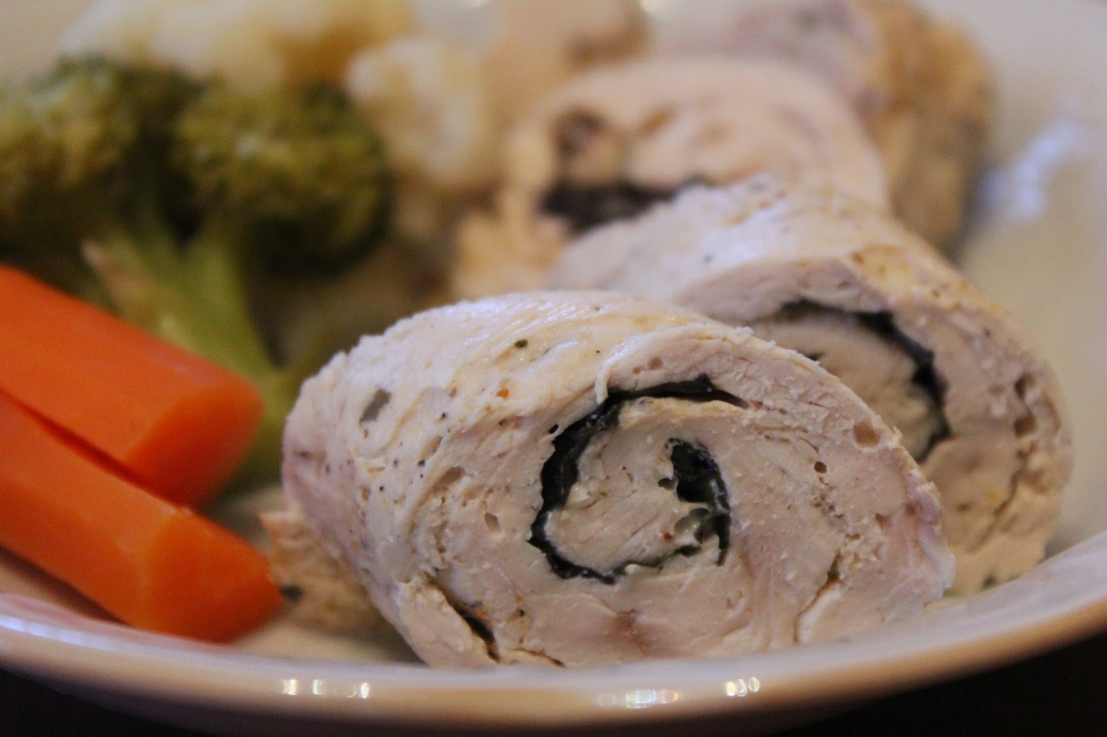 Диана строгая куриный рулет