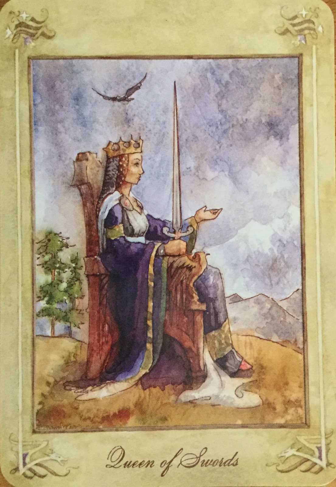 Фортуна и королева мечей. Карта таро двойка мечей. Королева мечей в разных колодах. Карта таро королева мечей. Фортуна и королева мечей.