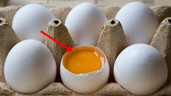Jangan Lagi Mencuci Telur yang Ada Bercak Kotoran Ayam Jika Tak Ingin Menanggung Resikonya Jangan Lagi Mencuci Telur yang Ada Bercak Kotoran Ayam Jika Tak Ingin Menanggung Resikonya