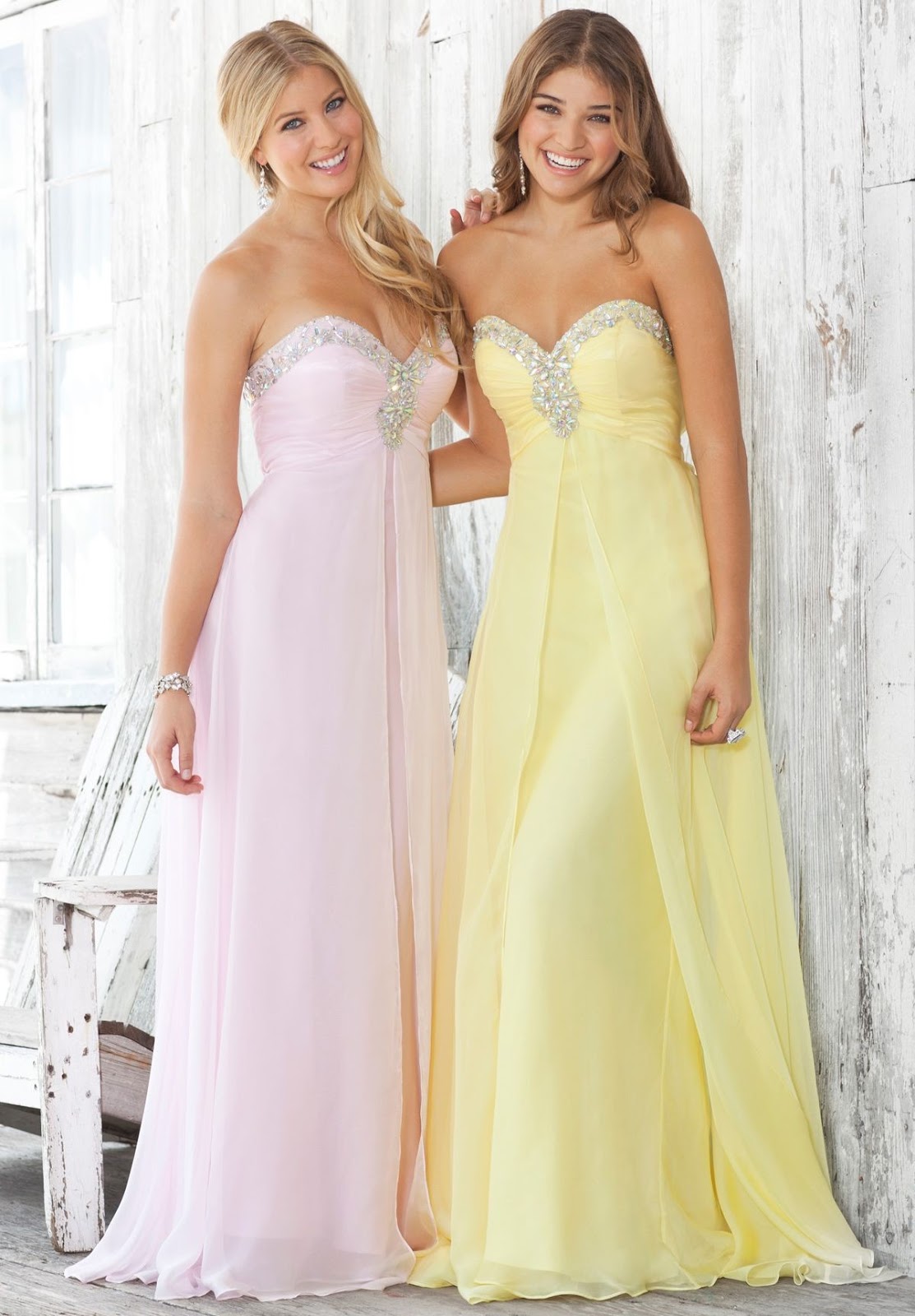 Prom Dresses Online Shopping Ideas How to Choose the Right Party Dress
