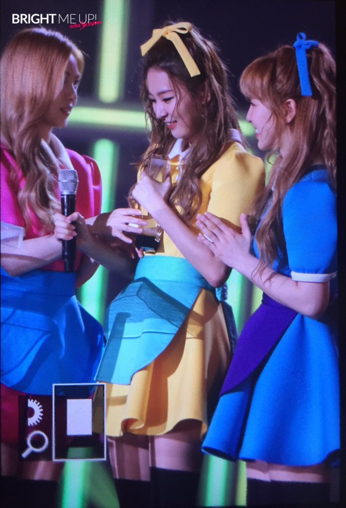 오늘자 레드벨벳 비쥬얼 수준 | 인스티즈