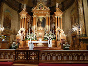 Catholic traditionalism and Vatican II (low mass st john cantius chicago)