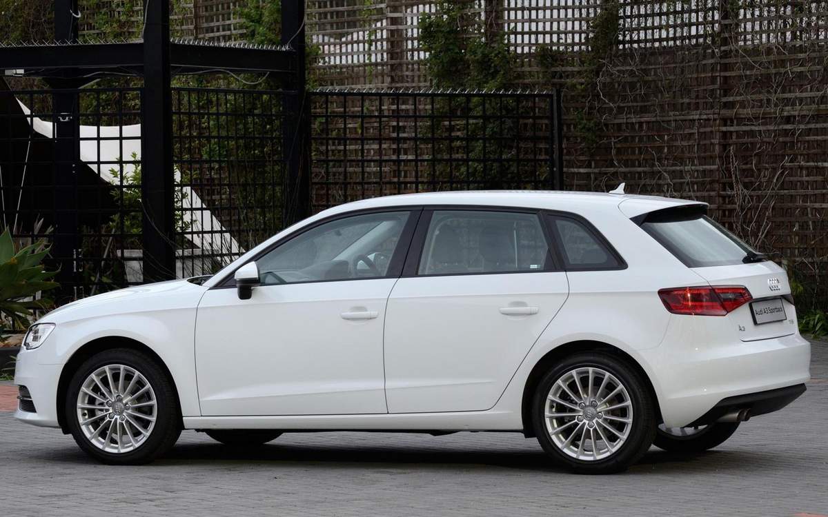 Novo Audi A3 2014 - branco