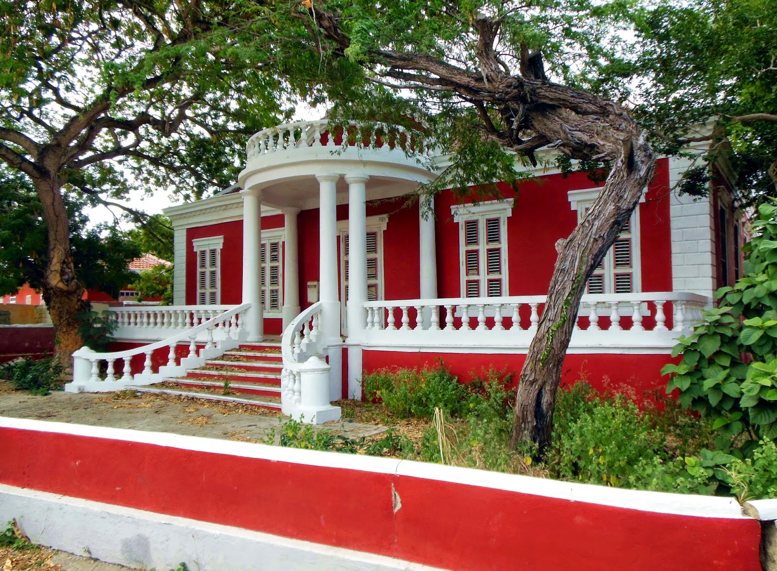 Focusing On Travel Wow! It's Curacao!