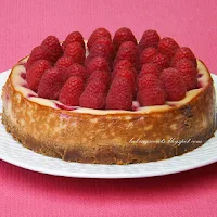 http://www.bakingsecrets.lt/2014/10/avieciu-surio-tortas-raspberry.html