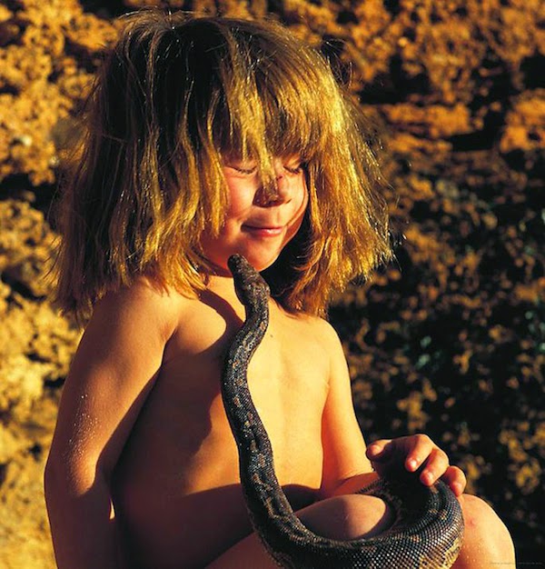 Breathtaking Photos Of A Little Girl 'Tippi' Growing Up Alongside Wild Animals in Southern Africa.