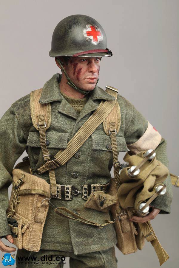 toyhaven DID 1/6th scale WWII 77th Infantry Division Medic "Dixon" 12