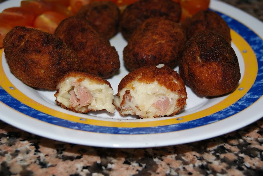 croquetas de jamón y queso azul