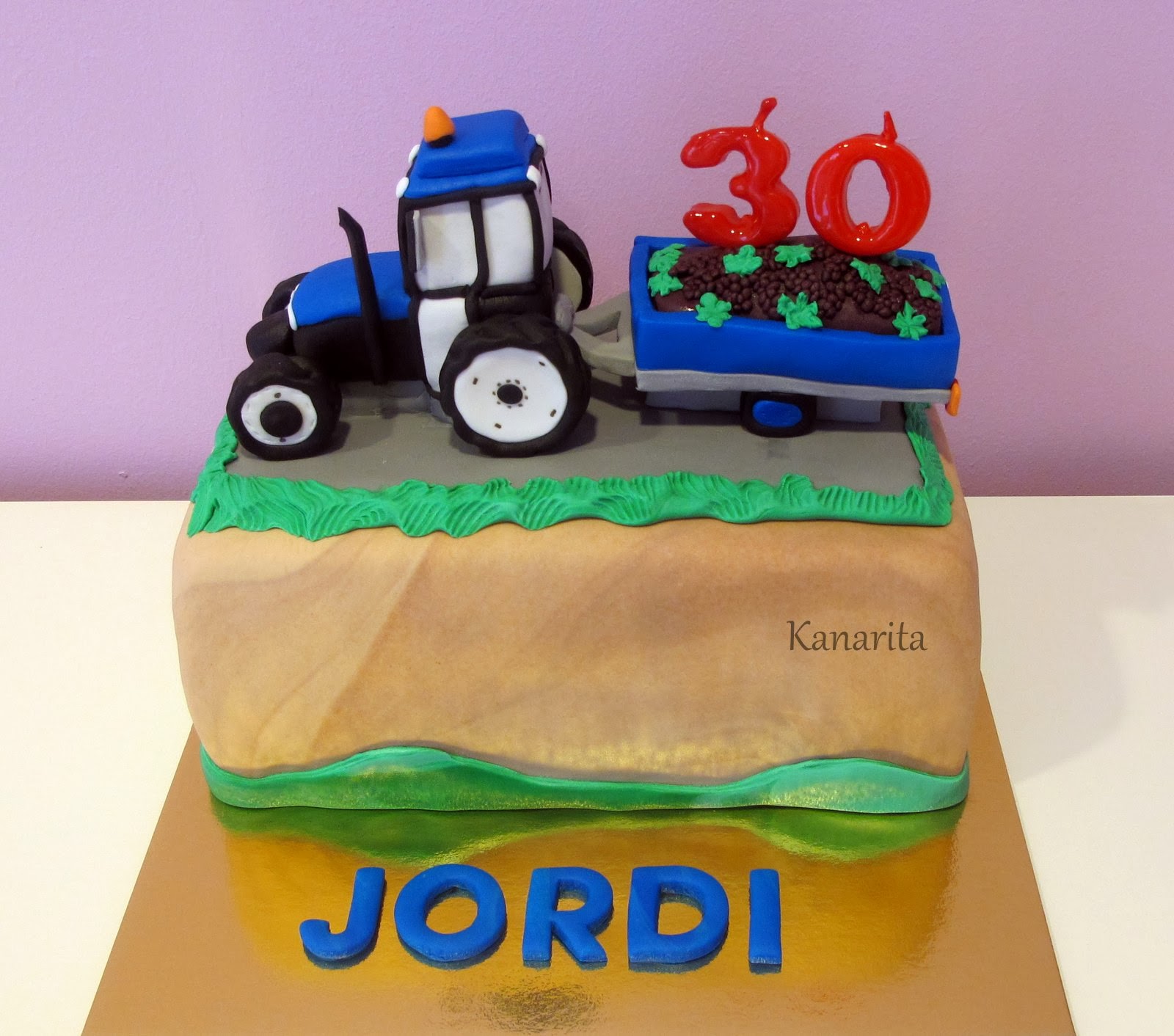 Los dulces de Kanarita: Pastel Tractor con remolque