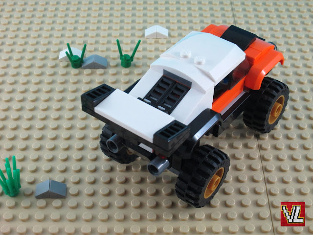 LEGO sets Dois veículos LEGO de corrida rally e todo-o-terreno LEGO sets Dois veículos LEGO de corrida rally e todo-o-terreno