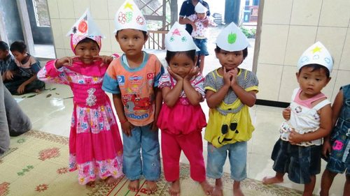 Sekolah Berjalan: Dusun Kali Tengah Lor Sekolah berjalan ini diadakan di daerah gunung merapi, Dusun Kali Tengah Lor