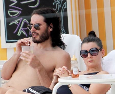 Frequency 360 Radio: BUSTED!!! KATY PERRY'S HUSBAND CAUGHT CREEPING