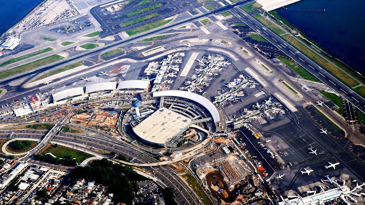 Can You Park At Laguardia Airport triptopark.blogspot.com