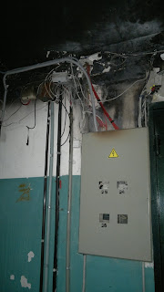  Управляющая компания Первореченского района №19 "Красиво и Аккуратно" починила электро щиток после пожара.