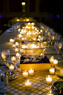 http://3.bp.blogspot.com/-EVma8eNHxjM/TfseX2u8IPI/AAAAAAAAAK0/ECSqfmHEyCI/s1600/candles+wedding+indian+decor.jpg
