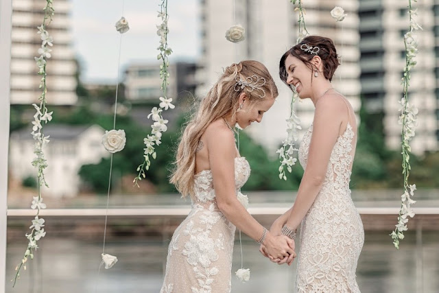 TO THE AISLE AUSTRALIA | BLUSHING BRIDES STYLED INSPIRATION SHOOT BRISBANE WEDDINGS SAME SEX MARRIAGE PHOTOGRAPHY STYLING BRIDAL GOWNS