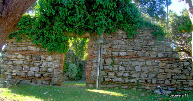 CAMINETE DE LUNA: MURALLAS ANDALUSÍES y MEZQUITA ALJAMA (Algeciras)