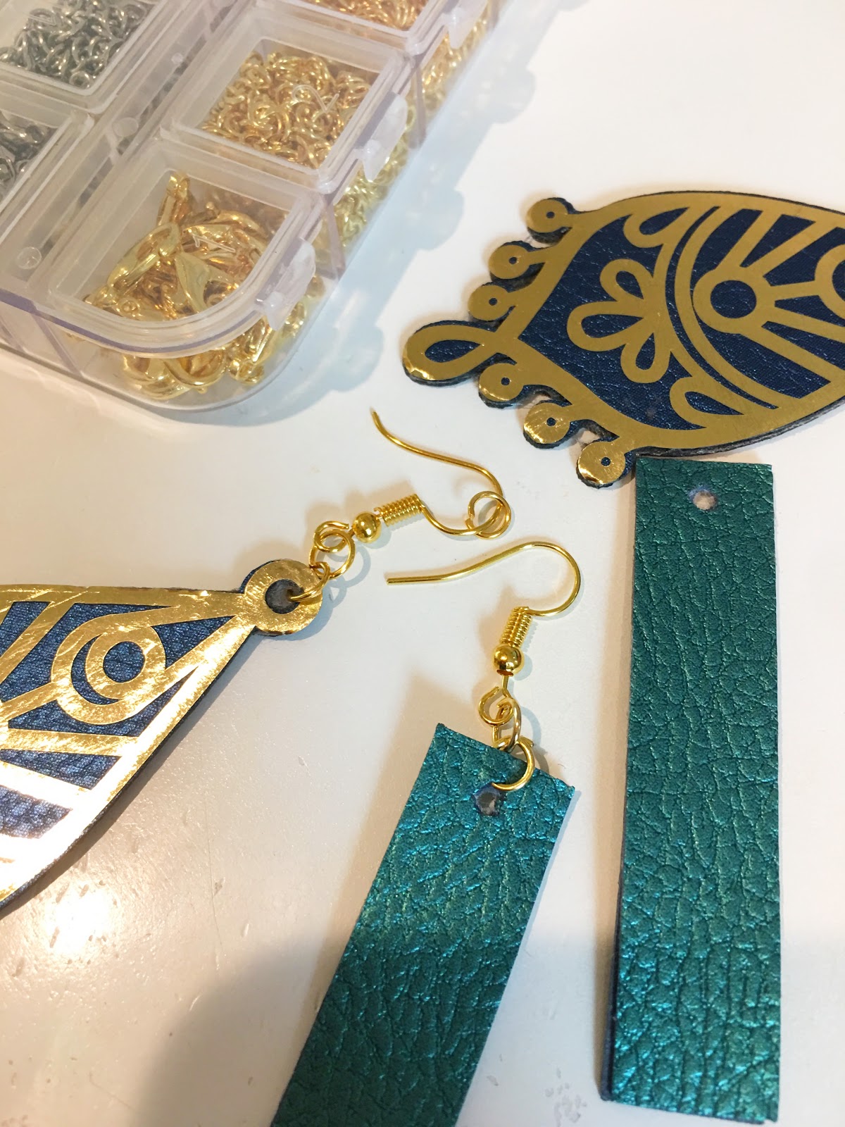 DIY Faux Leather Earrings Start to Finish Silhouette CAMEO Tutorial