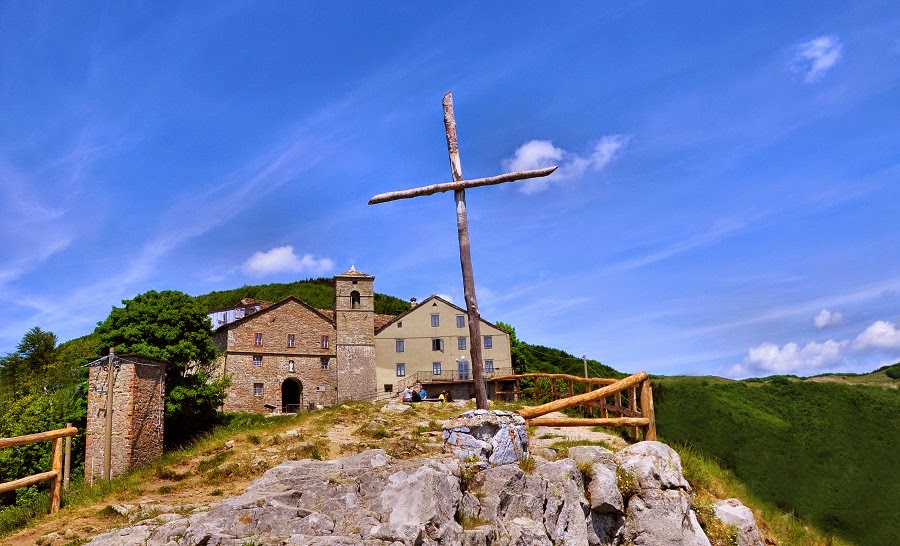 La Nostra Storia San Pellegrino in Alpe la storia del suo santo (e del paese) conteso fra due La Nostra Storia San Pellegrino in Alpe la storia del suo santo (e del paese) conteso fra due