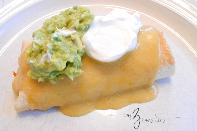 Yummy {and easy!} Chicken Chimichangas recipe at /