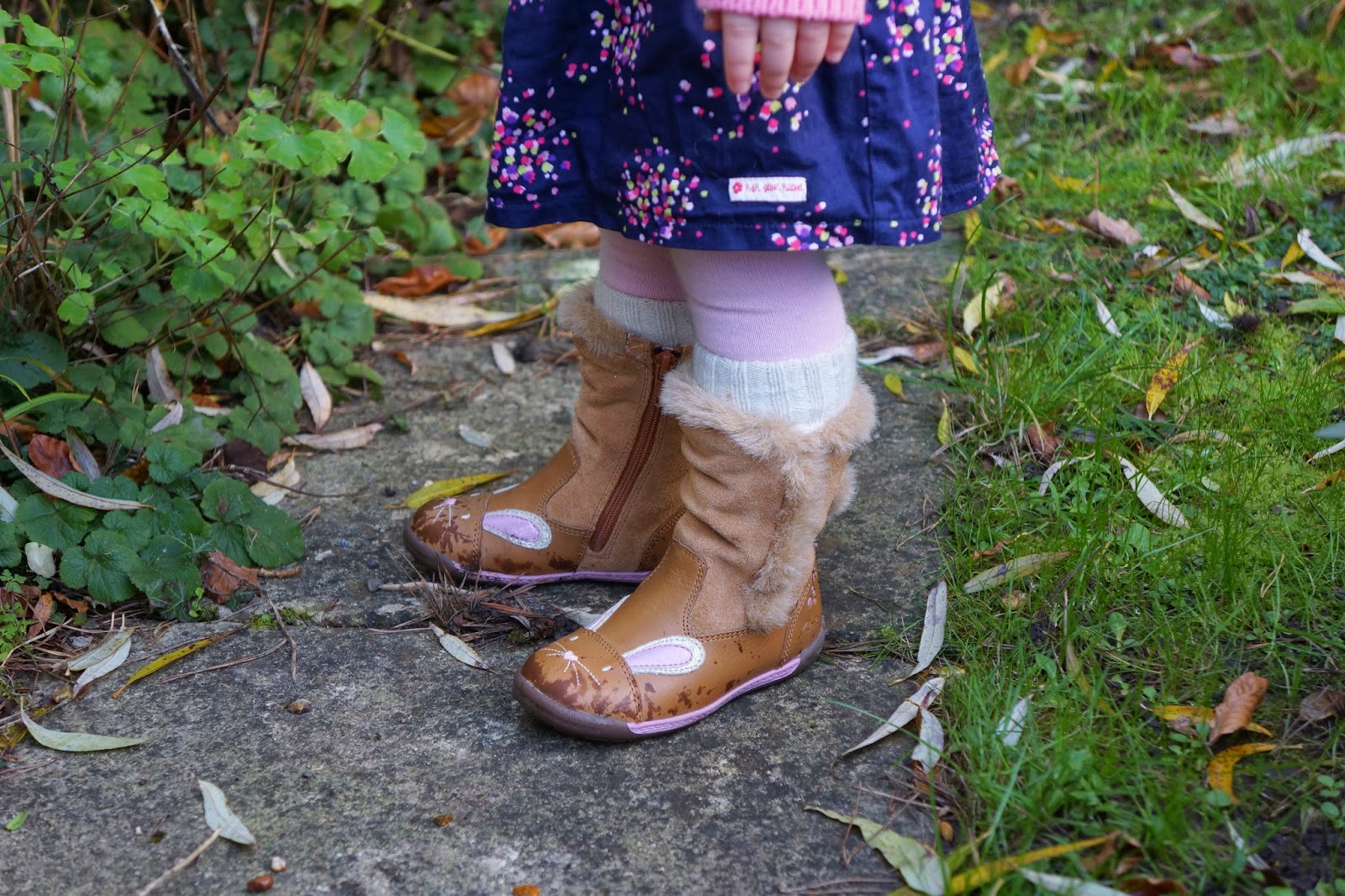 clarks bunny boots baby iva hop fst
