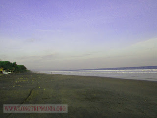 Pantai Yeh Kuning Jembrana Bali