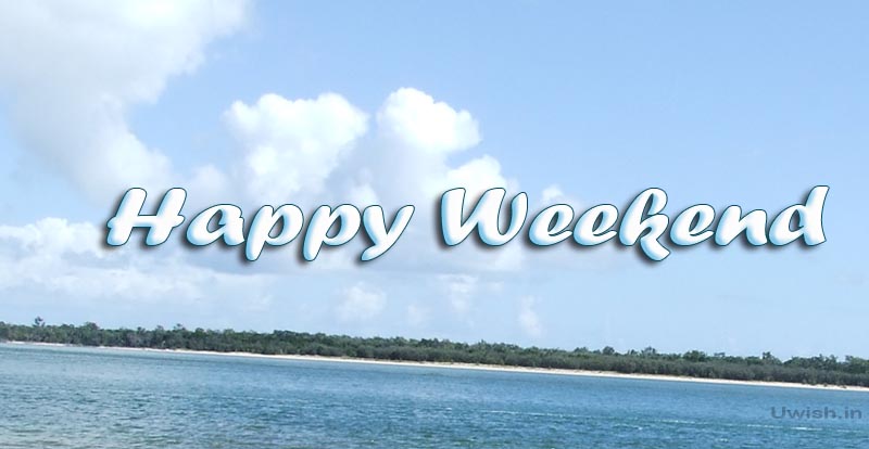 Happy weekend e greeting cards and wishes in a beach