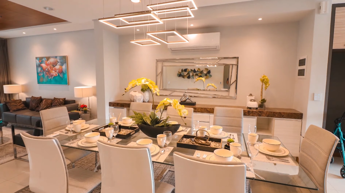 20 Interior Design Photos vs. New Manila, Luxury Townhouse Tour