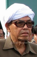 Prof. DR. Muhibudin Wali