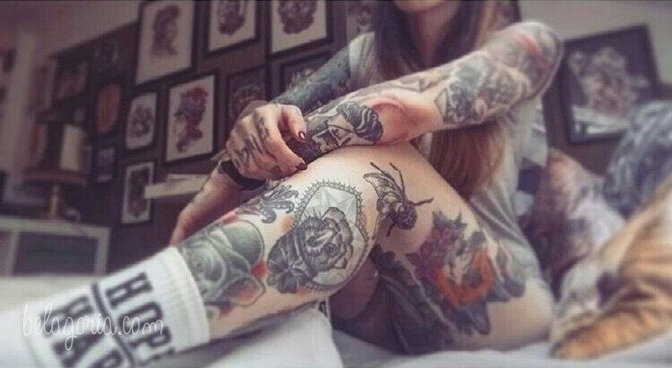 imagen de una chica tatuada