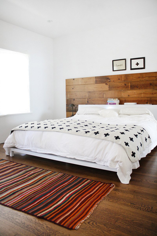 A cozy modern home in Texas © Adrienne Breaux via @apttherapy